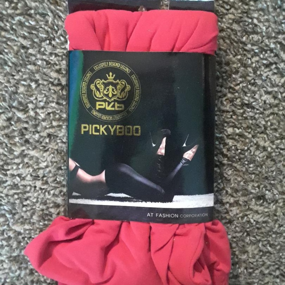 Pickyboo Red Leggings NEW In Package L/XL